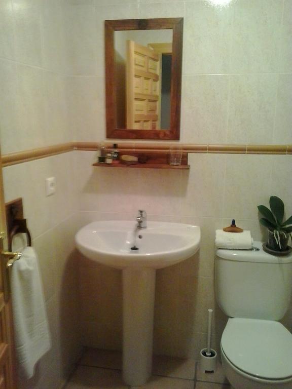 Hostal Royuela מראה חיצוני תמונה
