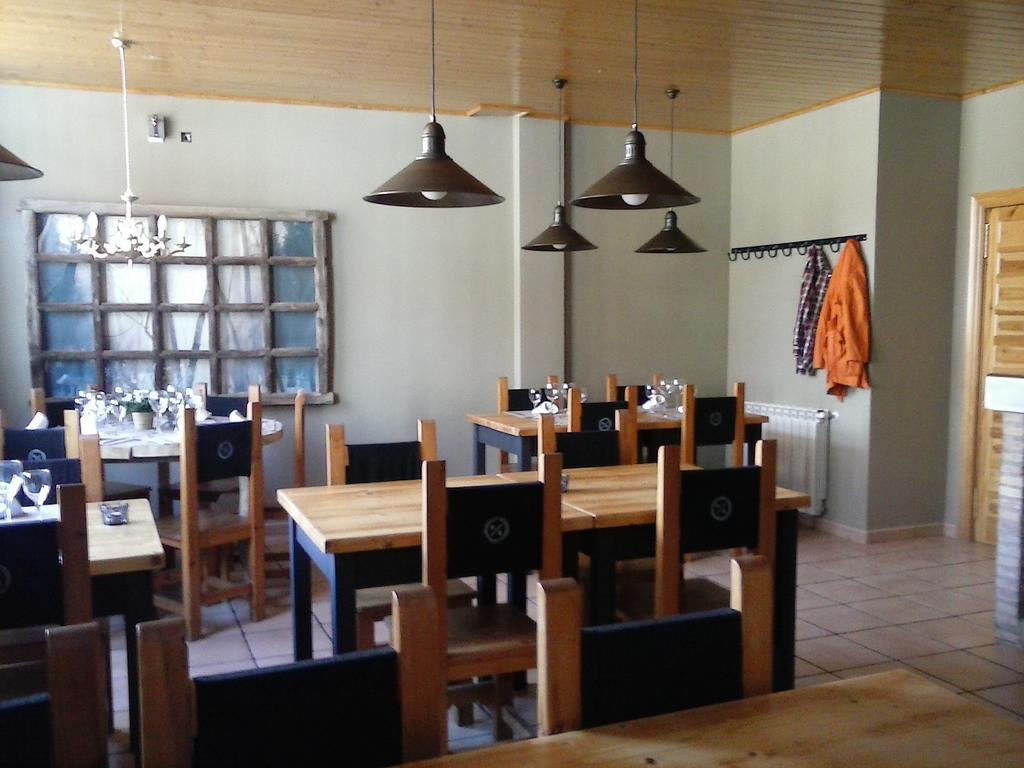 Hostal Royuela מראה חיצוני תמונה